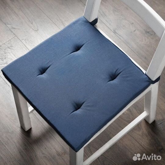 Мягкие подстилки на табуретки и стулья