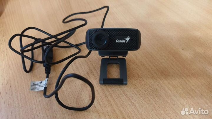 Веб-камера Genius