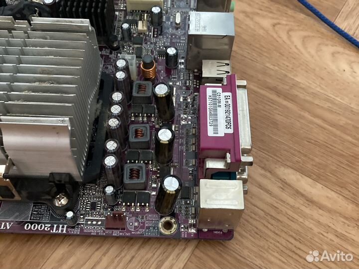 Материнская плата