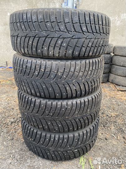 Laufenn I Fit Ice LW 71 225/45 R17
