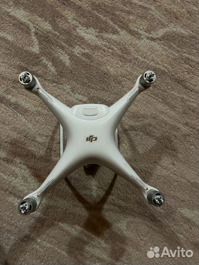 Квадрокоптер dji phantom 4 pro plus v1.0