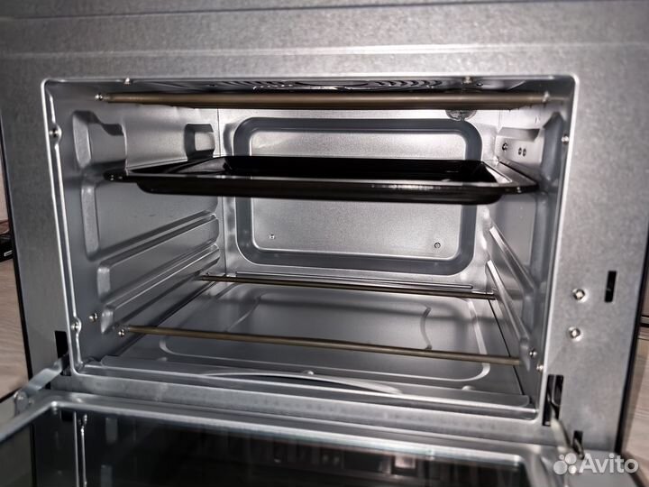 Мини печь духовка Новая. Конвекция. 28 литров