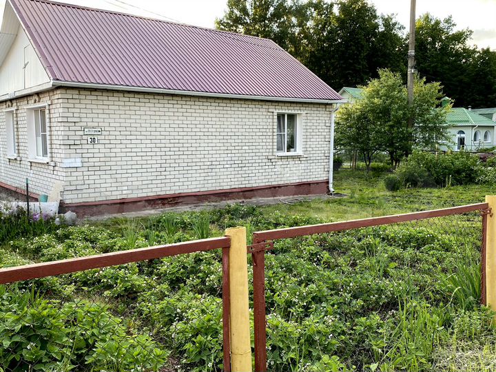 Дом 110 м² на участке 7 сот.