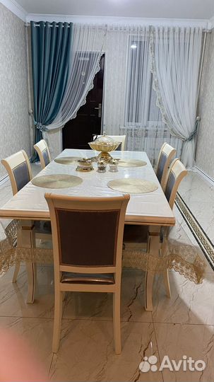 Кухонный стол и стулья бу