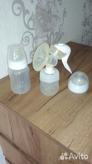 Молокоотсос avent ручной