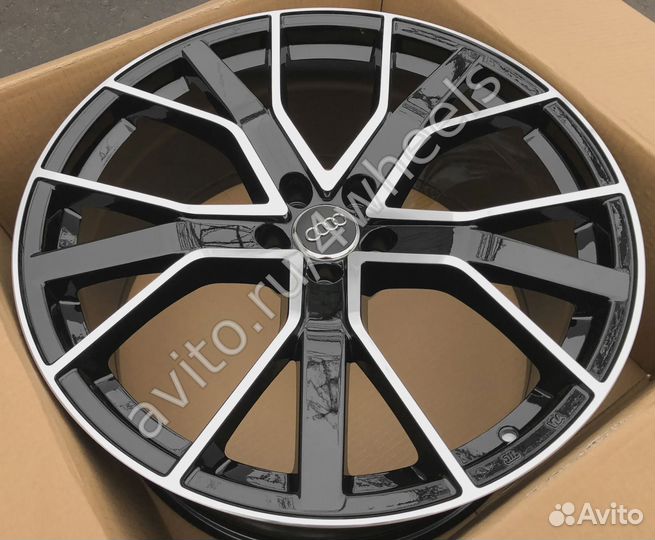 Диски на Ауди Q7 4M R22