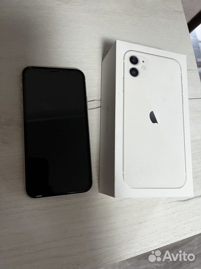Продам iPhone 11