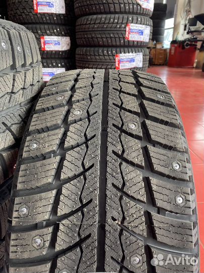 Zeta Antarctica Ice 225/40 R18 92H