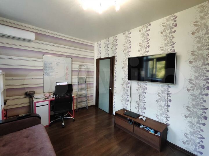 2-к. квартира, 42 м², 3/4 эт.