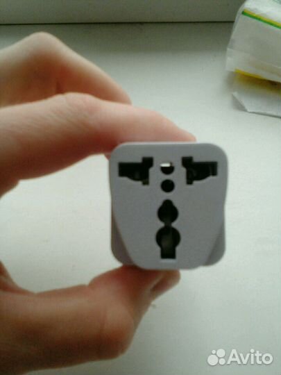 Универсальный переходник для вилки