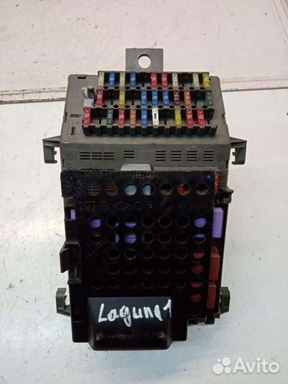 Блок предохранителей Renault Laguna рест. 1999
