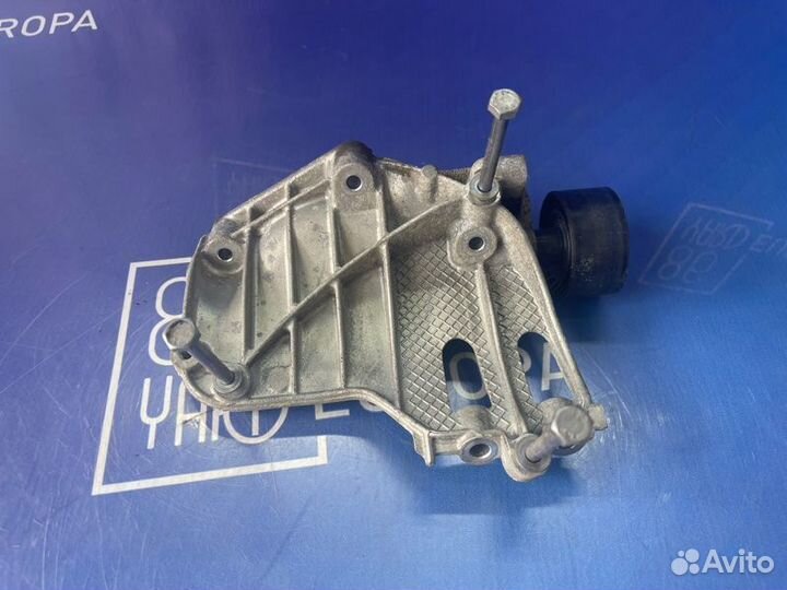 Кронштейн компрессора кондиционера Bmw X5 F15