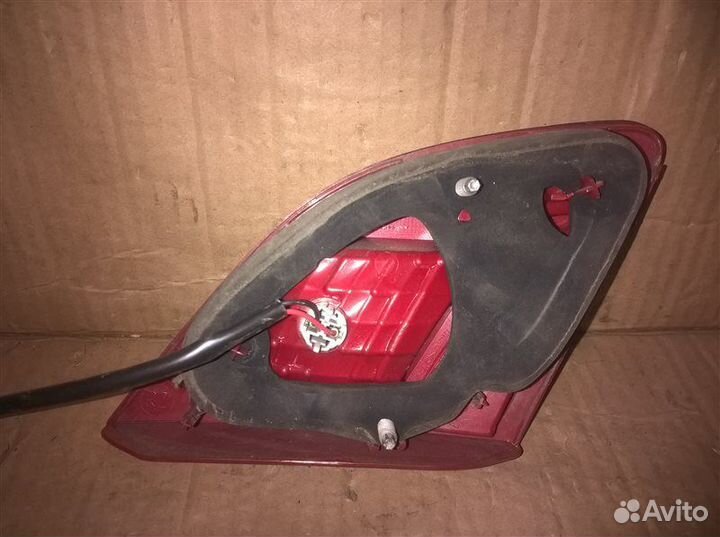 Фонарь правый Peugeot 408 2012