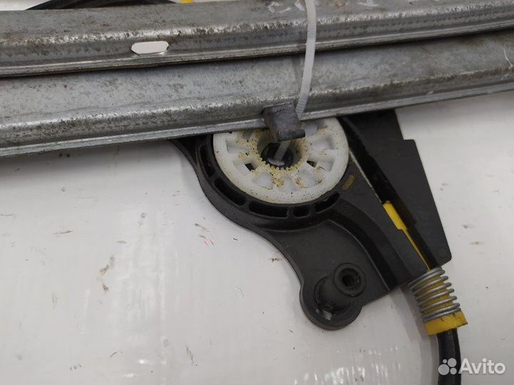 Стеклоподъемник электрический передний правый