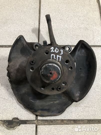 Поворотный кулак ступица цапфа Mercedes W124