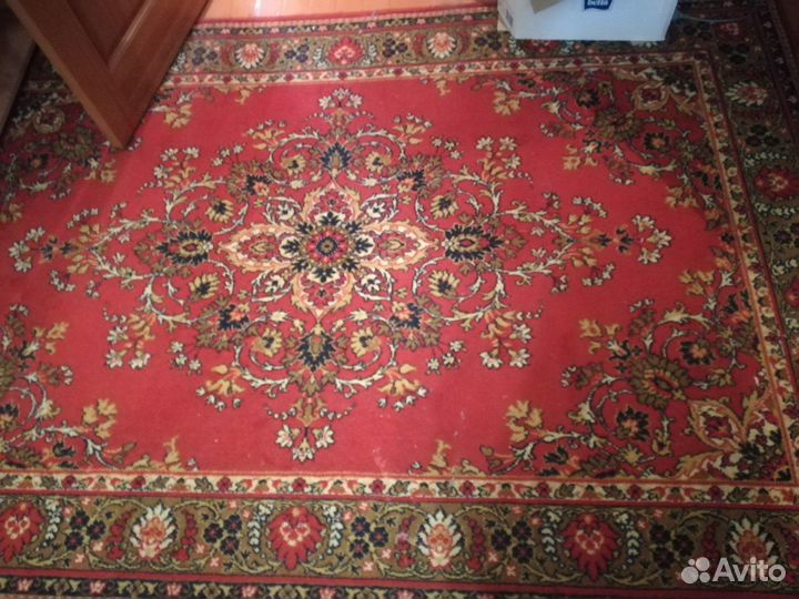 Ковер шерстяной