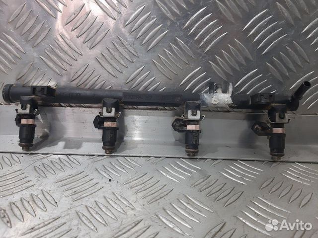 Рампа топливная Renault Duster HSA F4R 2014