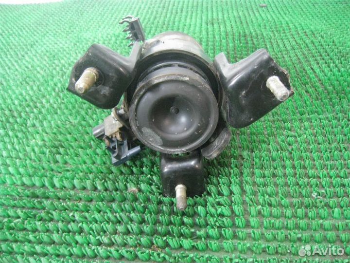 Опора (подушка) двигателя передняя Lexus RX300 (M