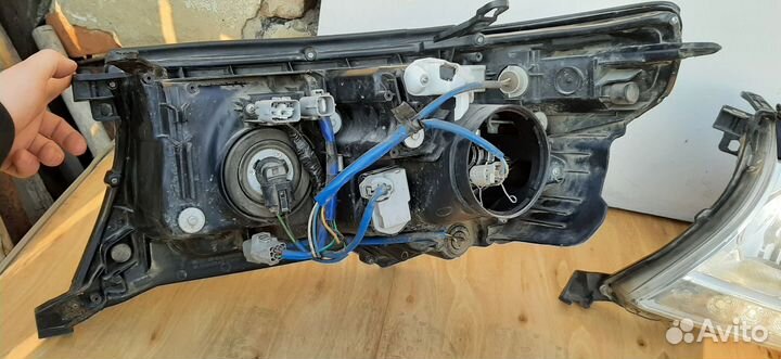 Фары Toyota Land Cruiser 200 1-й рестайлинг, яп