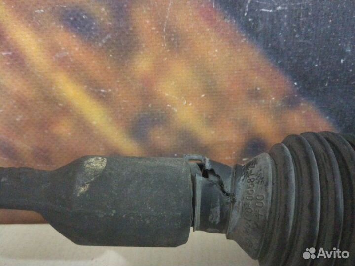 Тяга рулевая с наконечником передняя правая