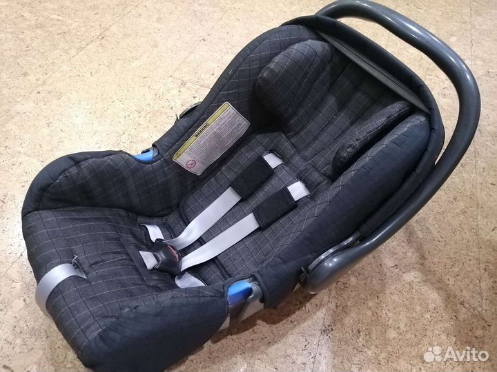 Детское автокресло britax romer babysafe