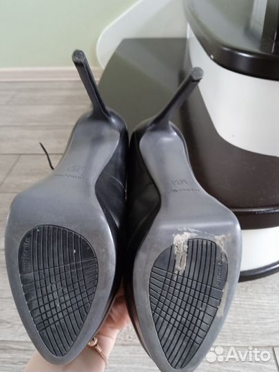 Туфли на шпильке и платформе 39 размера