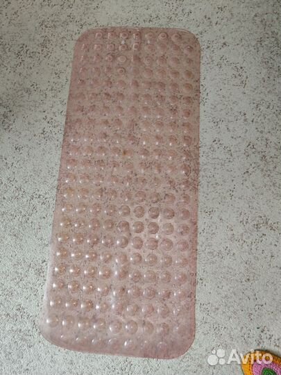 Коврик для ванной противоскользящий