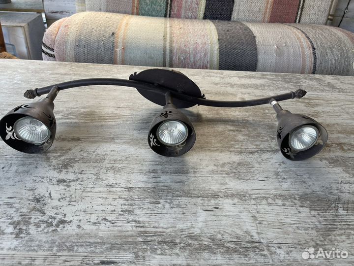 Светильник настенный