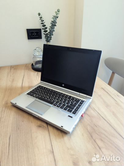 Ноутбук Hp elitebook 8460p метал корпус i5 ssd 148