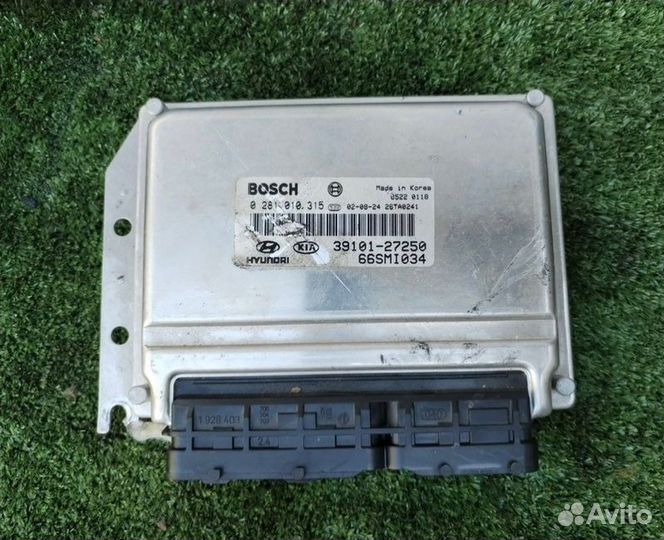 Блок управления двигателем Hyundai Santa Fe дизель