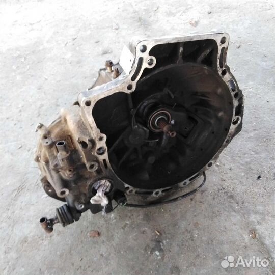 МКПП Mazda 323 коробка механическая