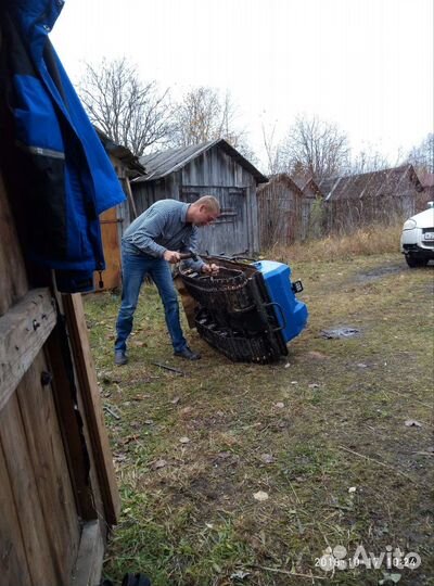 Мото-буксировщик