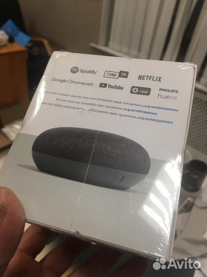 Умная колонка google home mini