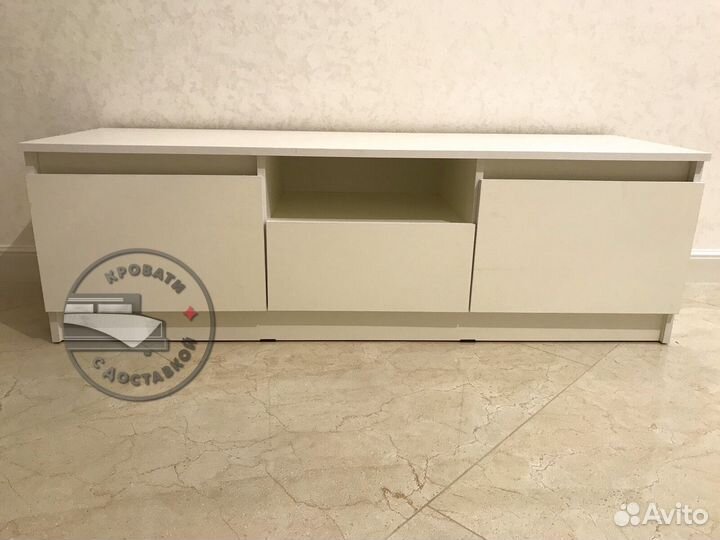 Тумба под телевизор