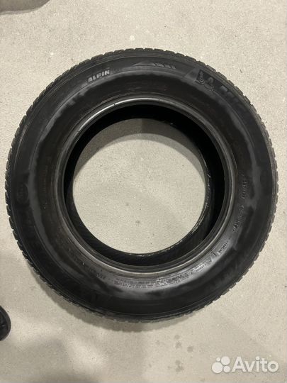 Michelin Latitude Alpin LA2 235/65 R17