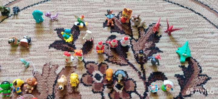 Киндер фигурки