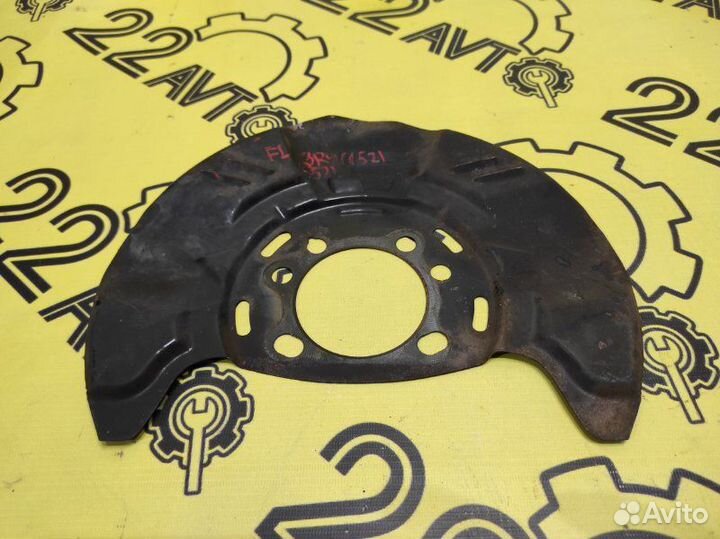 Щиток тормозного механизма передний левый Subaru