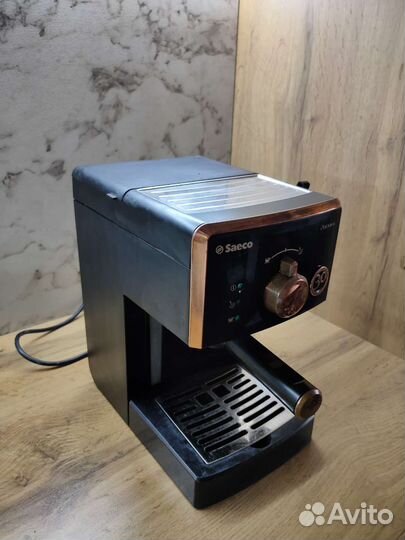 Кофемашина saeco poemia