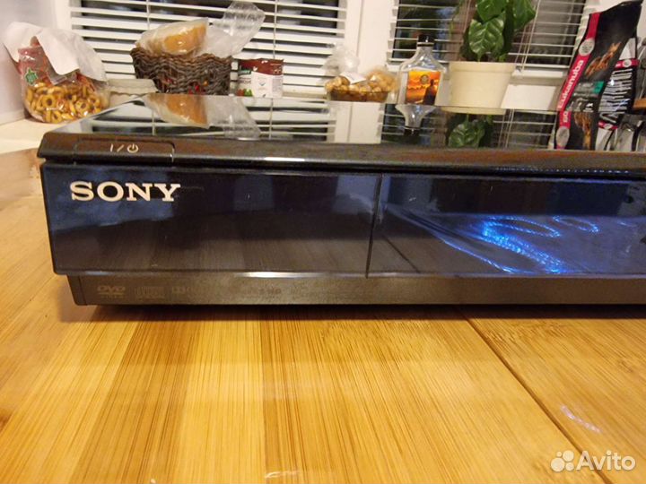 BLU-RAY disc/DVD player sony BDP-S550