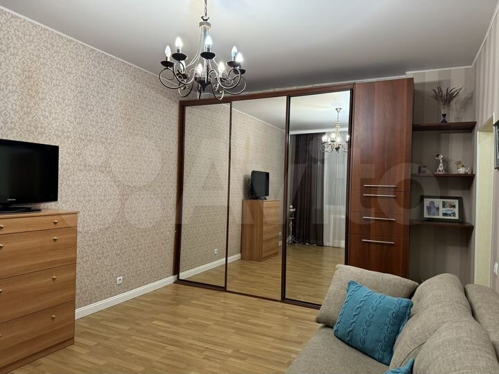 2-к. квартира, 65 м², 4/5 эт.