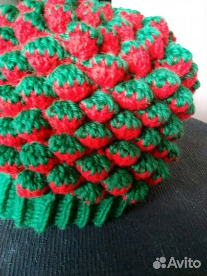 Шерстяные шапочки для девочек