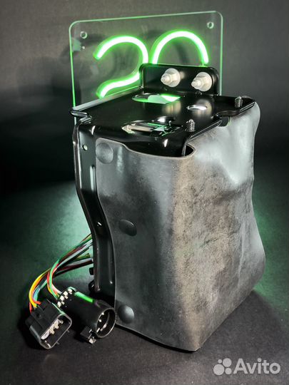 Компрессор пневмоподвески Cadillac Escalade 4