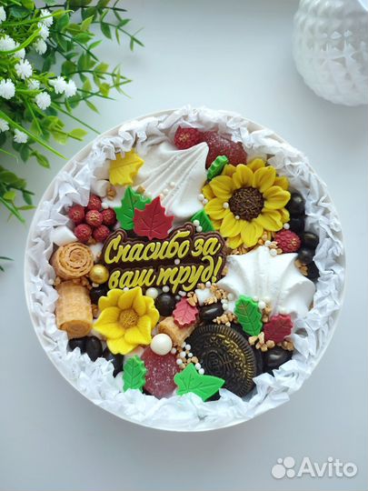 Подарки. Зефир и шоколад