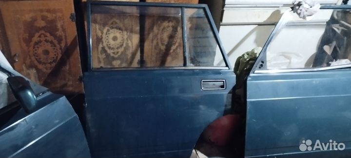 Дверь на ваз 2104