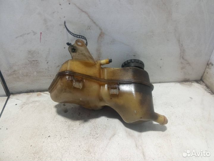 Бачок расширительный Opel Vectra A (1988 - 1995)