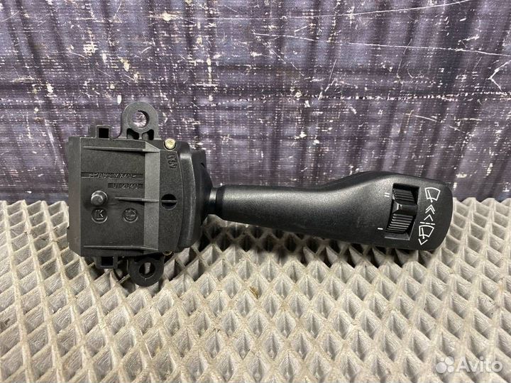 Подрулевой переключатель Bmw E39