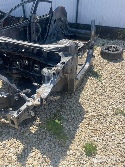 Передняя левая четверть hyundai ix 35