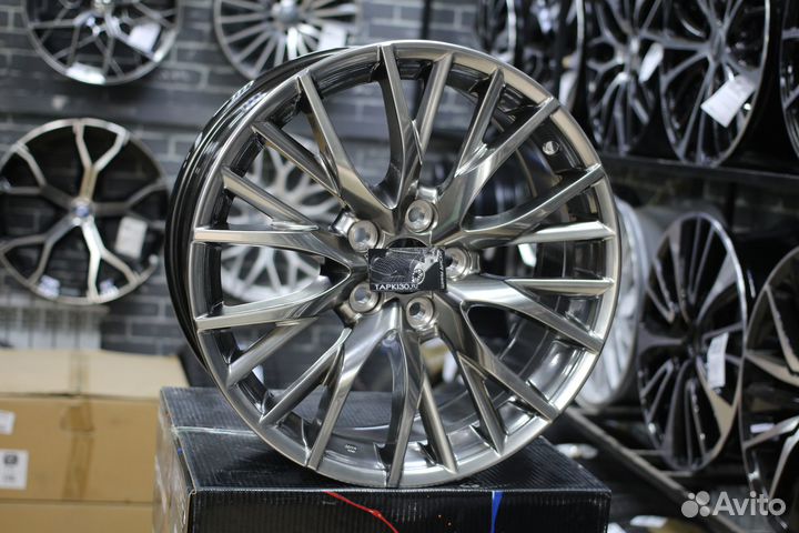 Новые литые диски R18 5x114.3