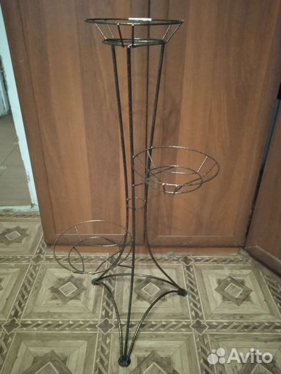 Подставка для цветов