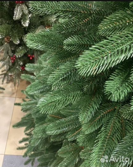 Елка искусственная